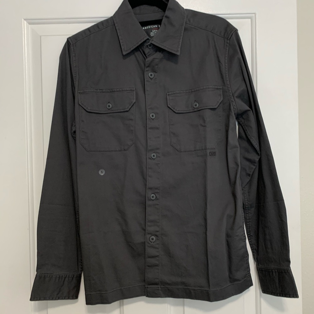 American Eagle work shirt